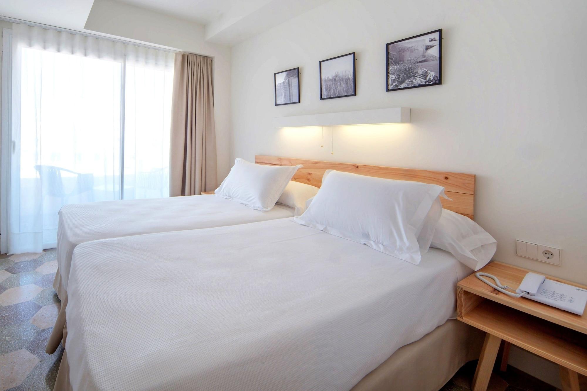 Hm Alma Beach - Adults Only Can Pastilla  Ngoại thất bức ảnh