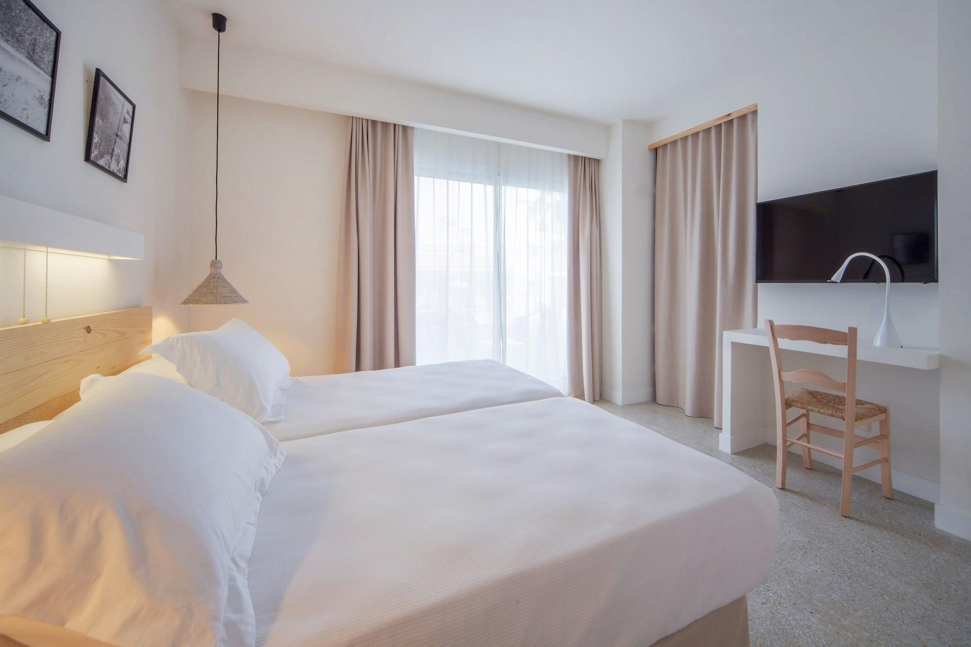 Hm Alma Beach - Adults Only Can Pastilla  Ngoại thất bức ảnh
