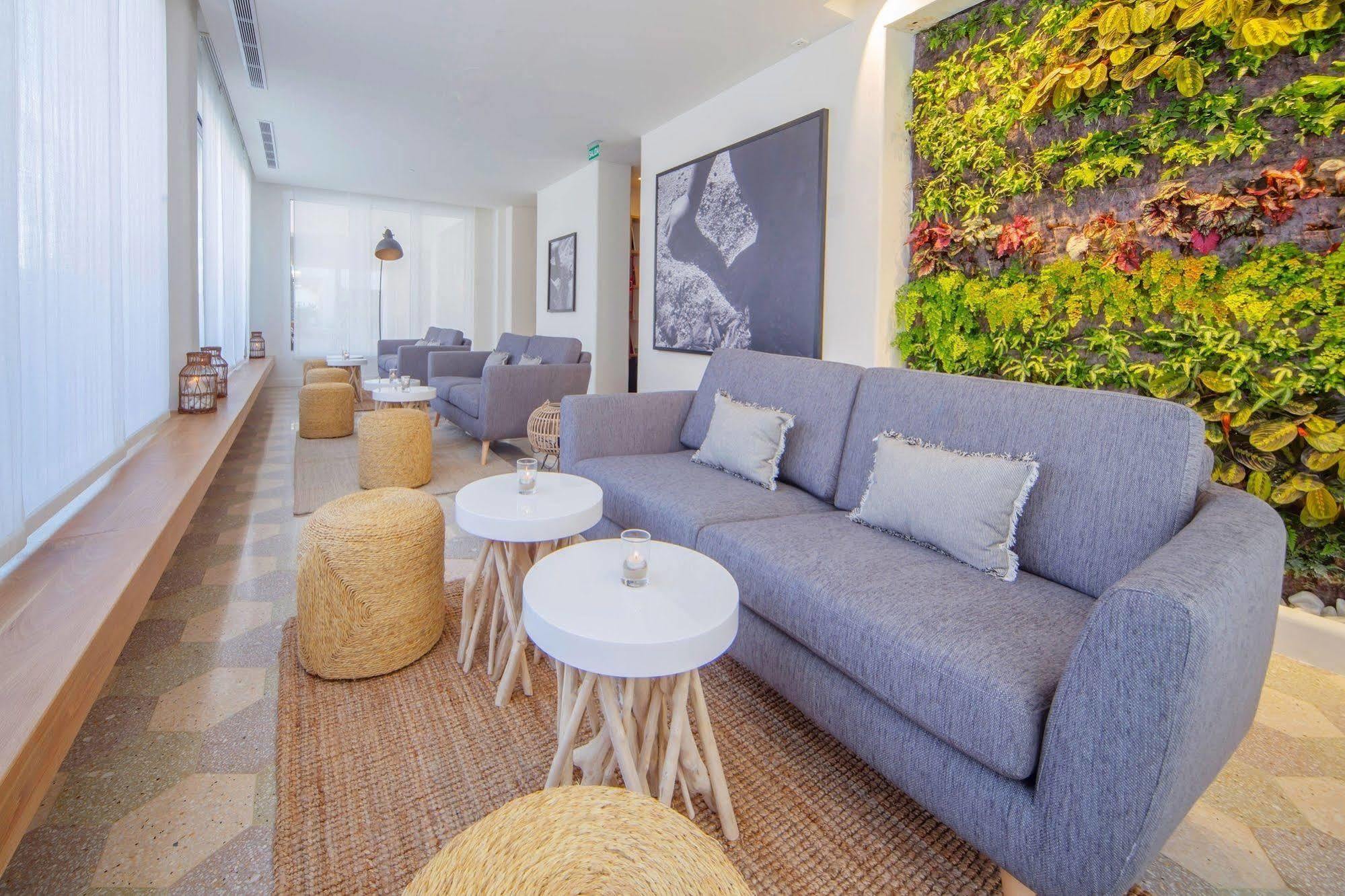 Hm Alma Beach - Adults Only Can Pastilla  Ngoại thất bức ảnh